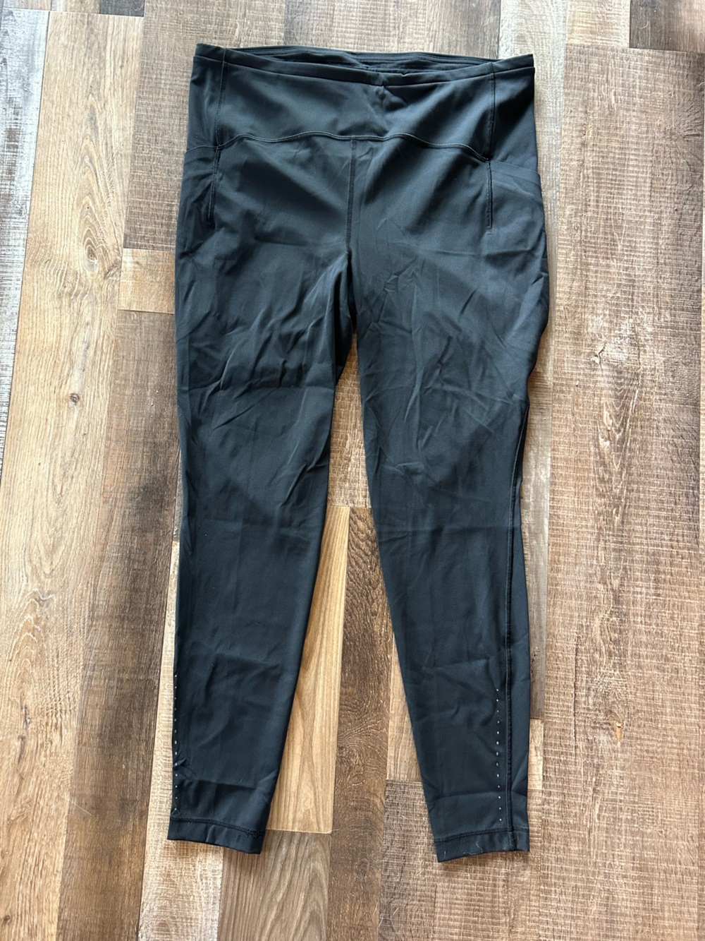 Lululemon Woman’s  Black Athletic Leggings